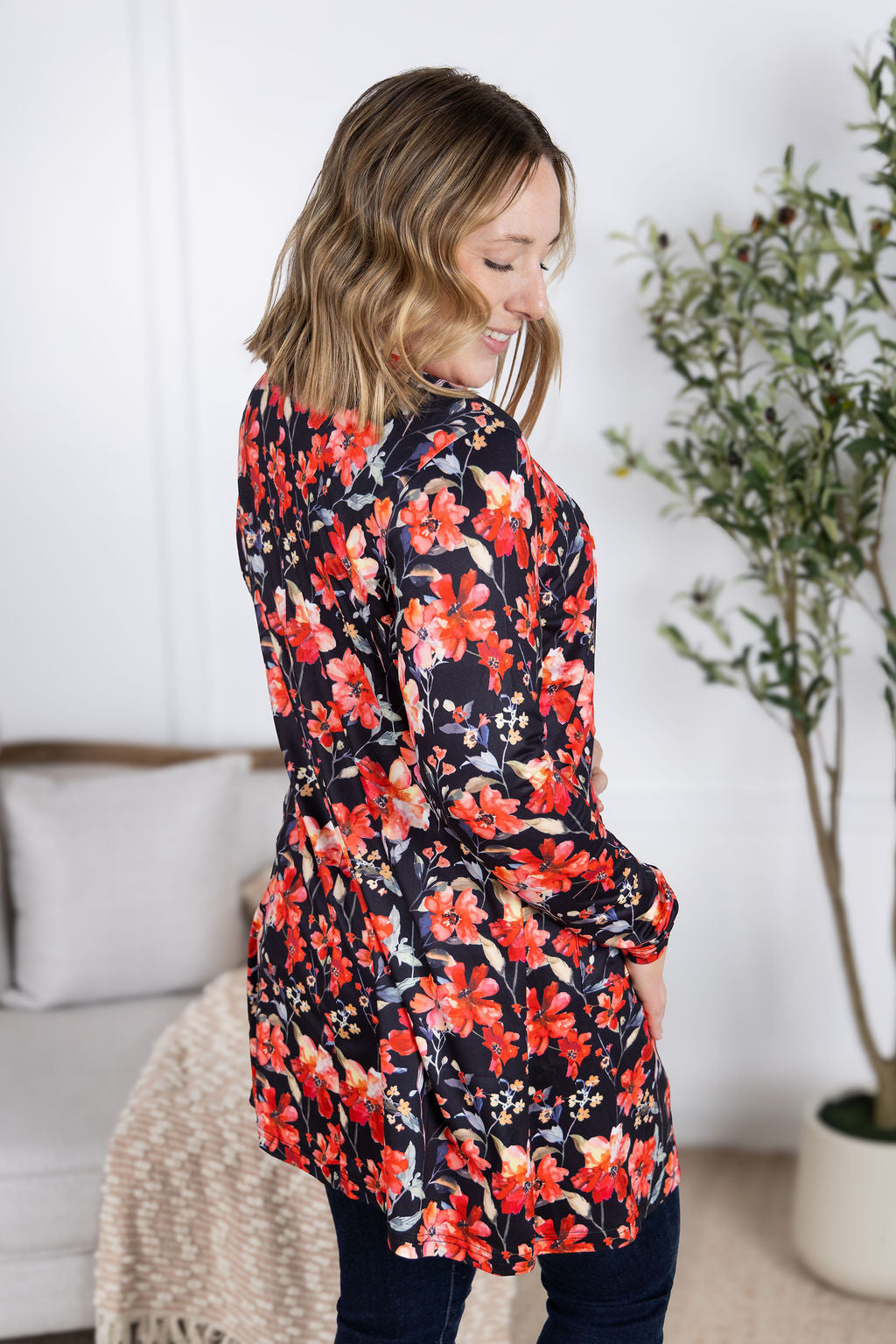 Classic Cardigan in sunset floral print with open front and pockets