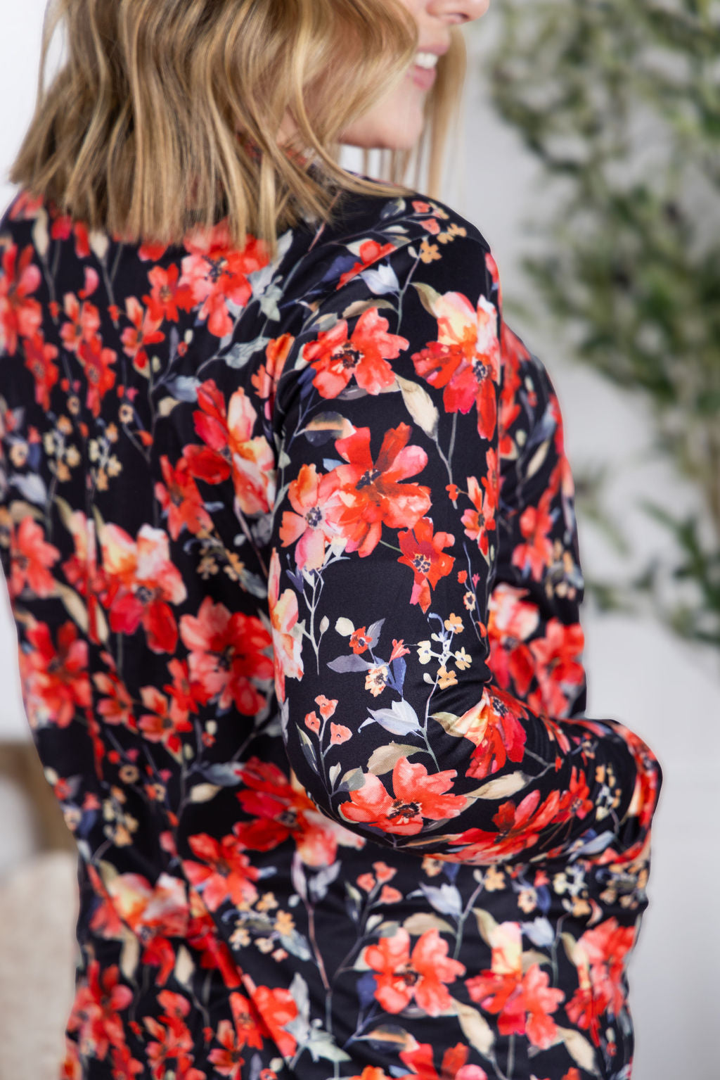 Classic Cardigan in sunset floral print with open front and pockets