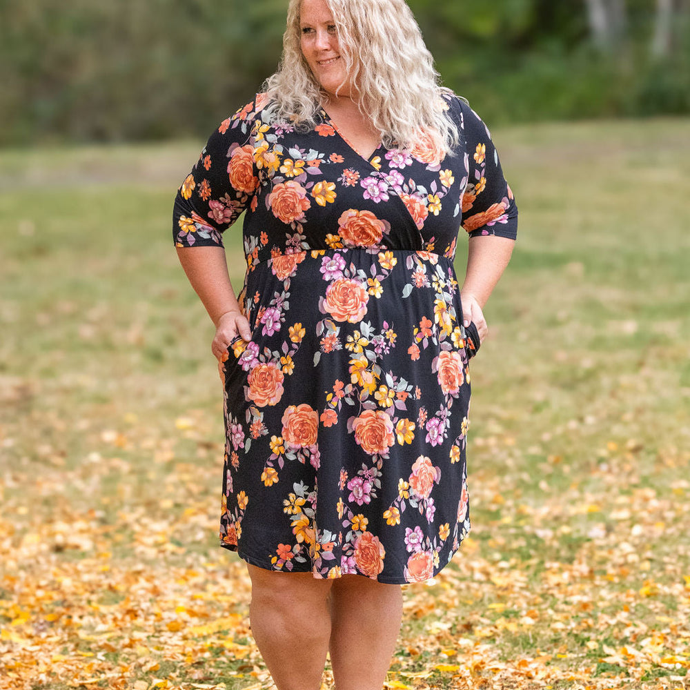 
                      
                        Taylor Dress - Black Fall Floral Mix
                      
                    