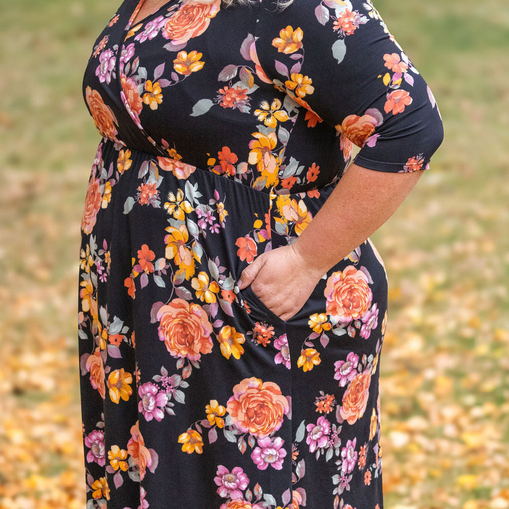 
                      
                        Taylor Dress - Black Fall Floral Mix
                      
                    