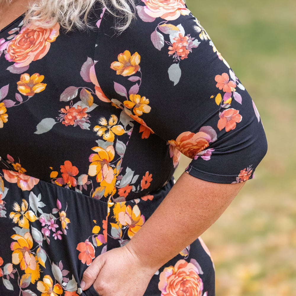 
                      
                        Taylor Dress - Black Fall Floral Mix
                      
                    