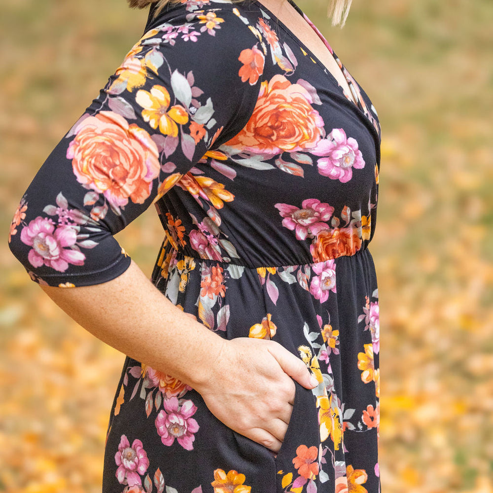 
                      
                        Taylor Dress - Black Fall Floral Mix
                      
                    