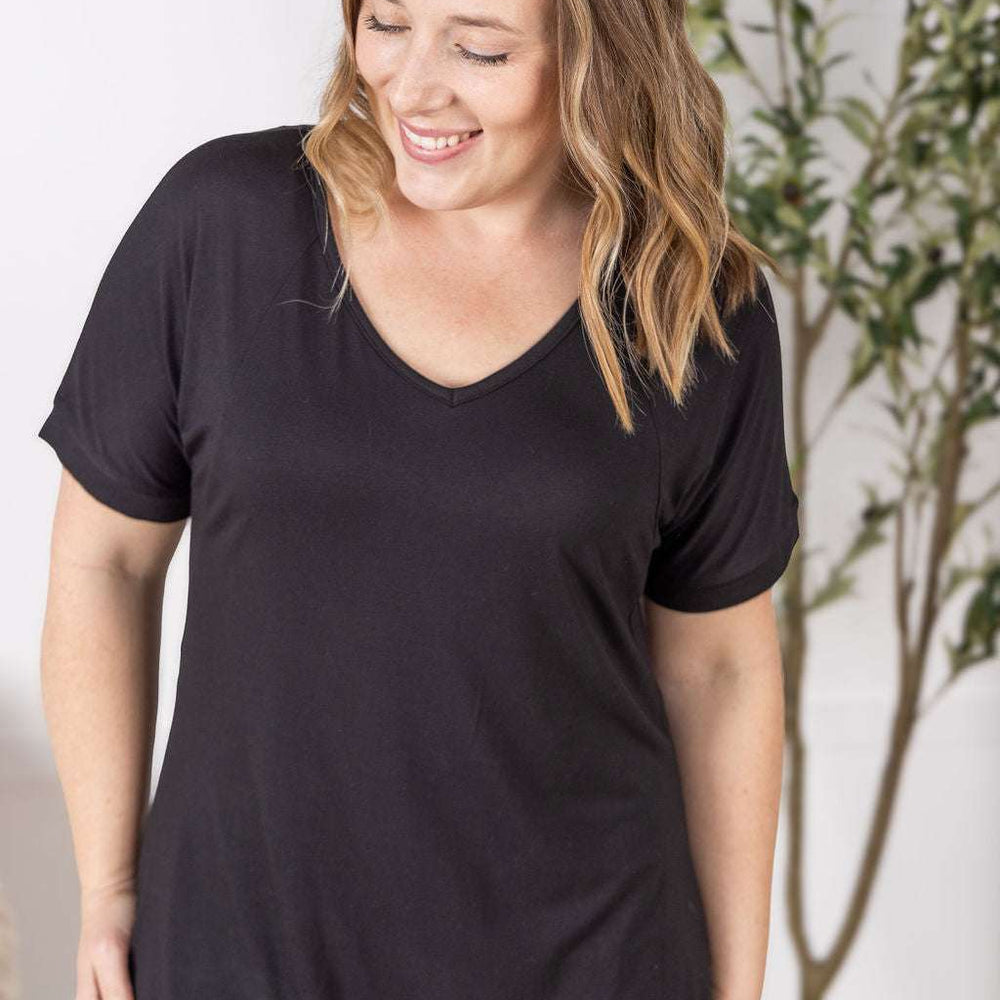 Bamboo V Neck Tee - Black 30 Ruthie's Rack Michelle Mae Michelle Mae