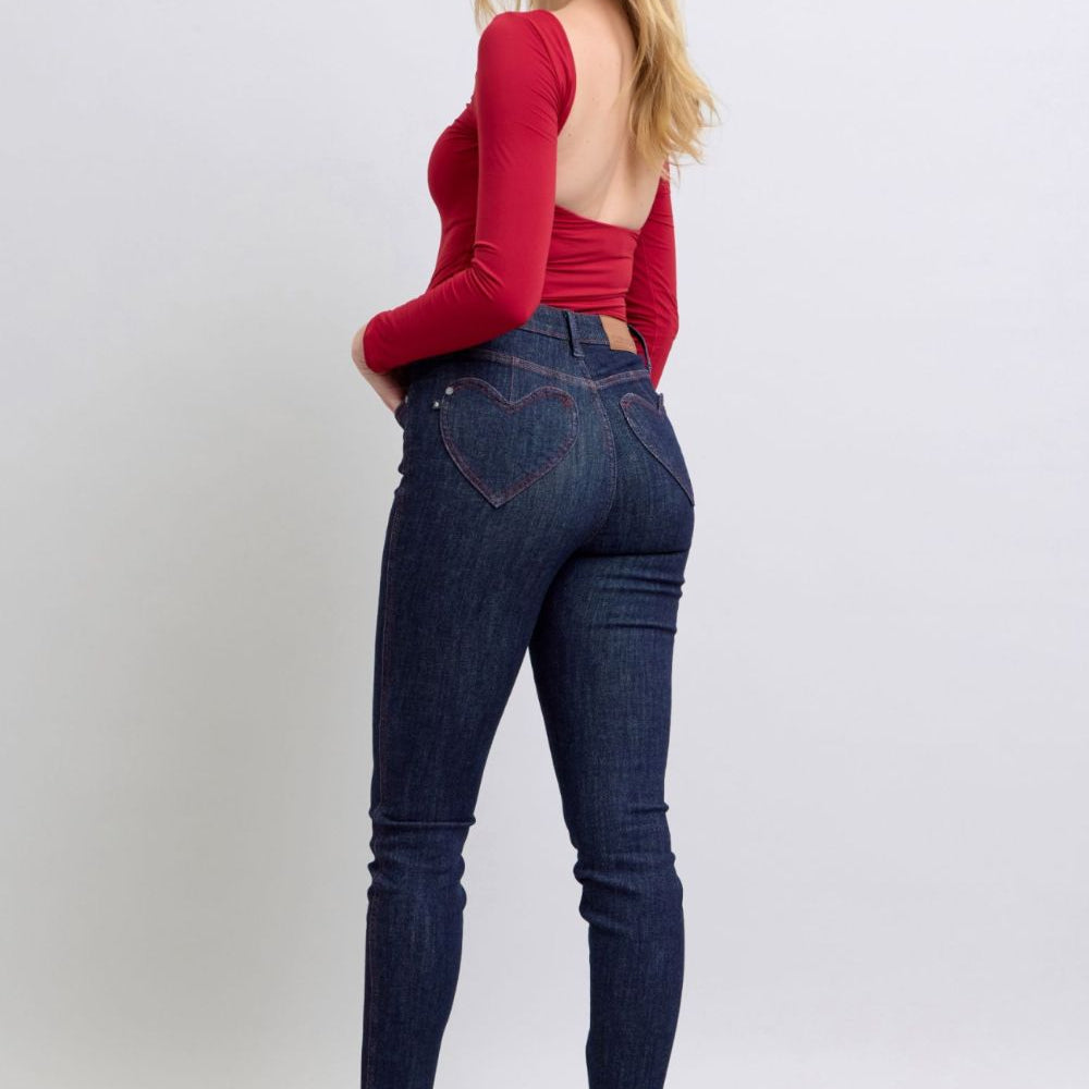 
                      
                        Judy Blue Full Size Heart Shaped Back Pockets Skinny Jeans
                      
                    