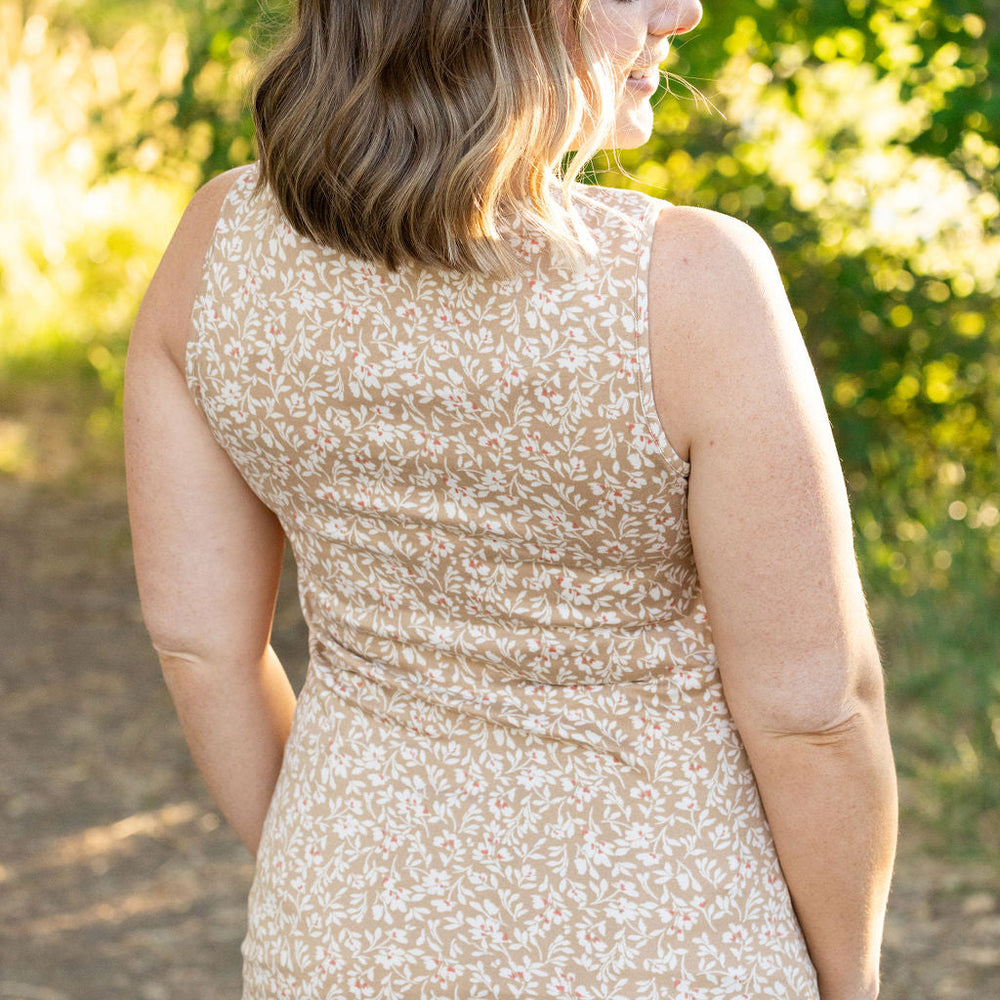 
                      
                        Luxe Crew Tank - Tan Floral
                      
                    