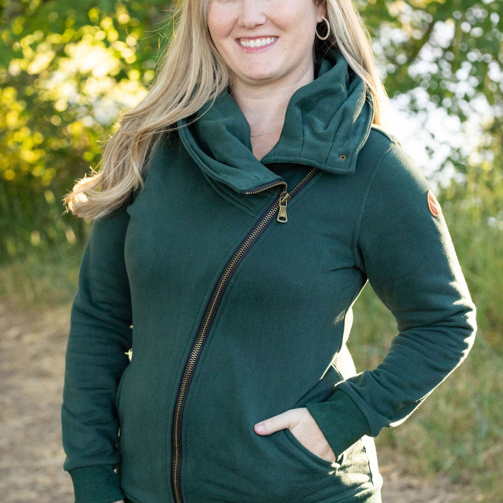 
                      
                        Quinn ZipUp Cowl - Evergreen
                      
                    