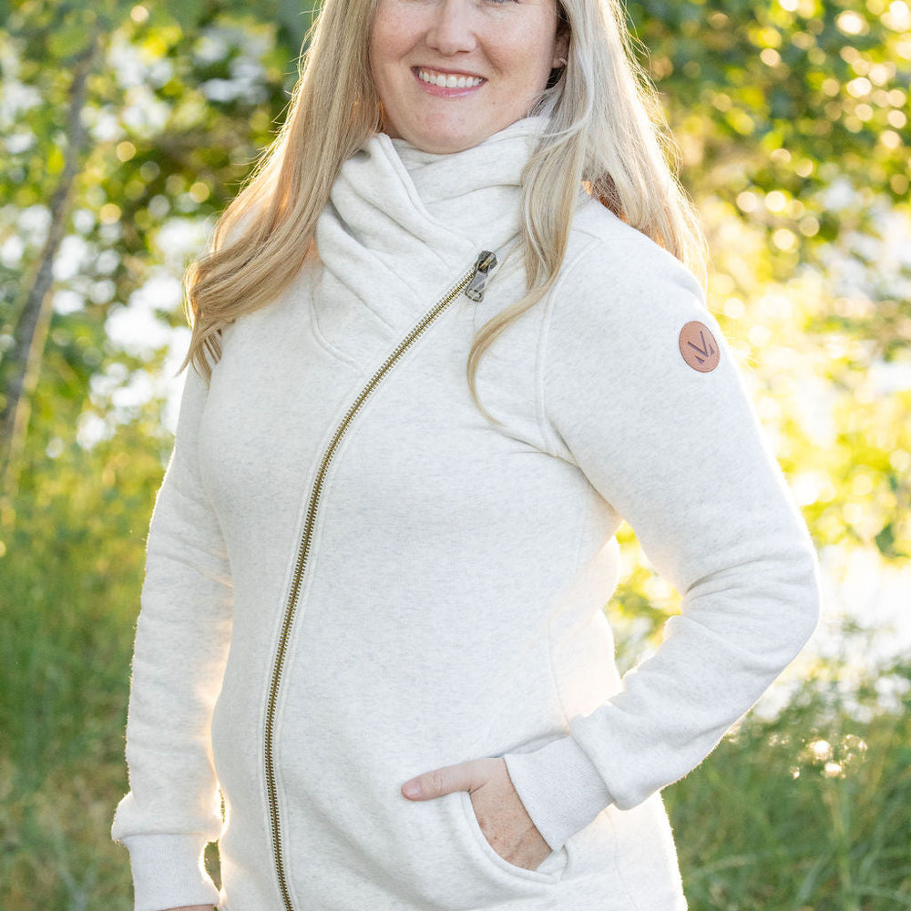 
                      
                        IN STOCK Quinn ZipUp Cowl - Oatmeal
                      
                    