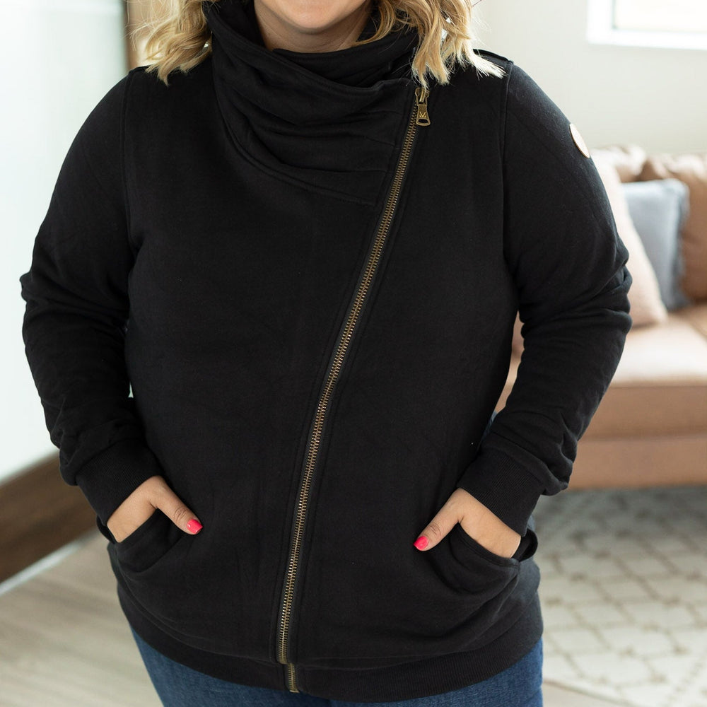 
                      
                        Michelle Mae Quinn ZipUp Cowl - Black
                      
                    