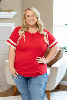  PREORDER: Michelle Mae Kylie Tee - San Francisco Red and Tan
