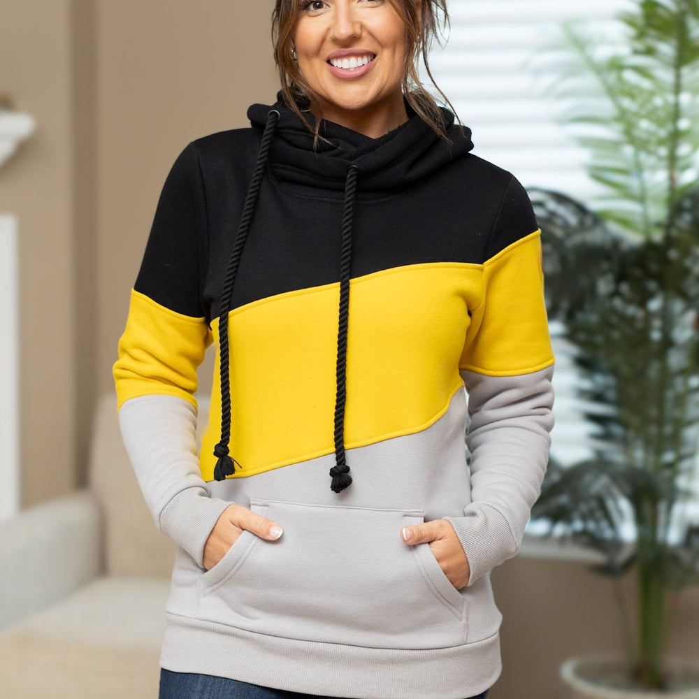 
                      
                        Lizzie Women's Hoodie | Pittsburgh Black, Yellow, Grey
                      
                    