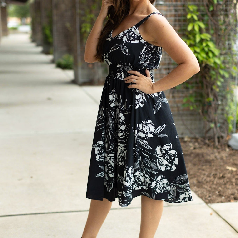 
                      
                        Cassidy Midi Dress - Black and White Floral
                      
                    