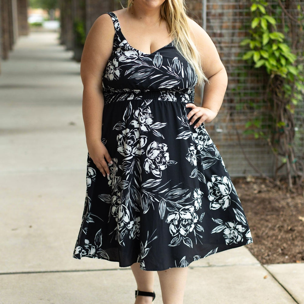 
                      
                        Cassidy Midi Dress - Black and White Floral
                      
                    