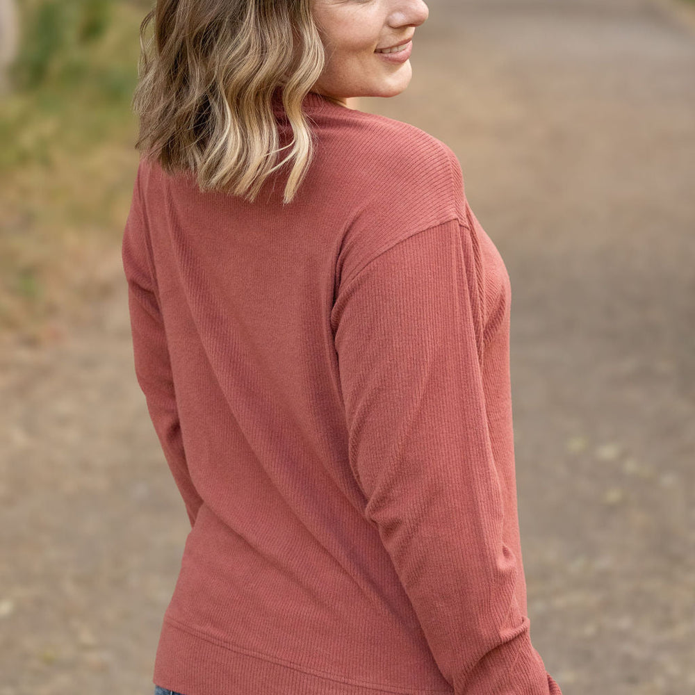 
                      
                        Corrine Ribbed Pullover Top - Terra Cotta
                      
                    