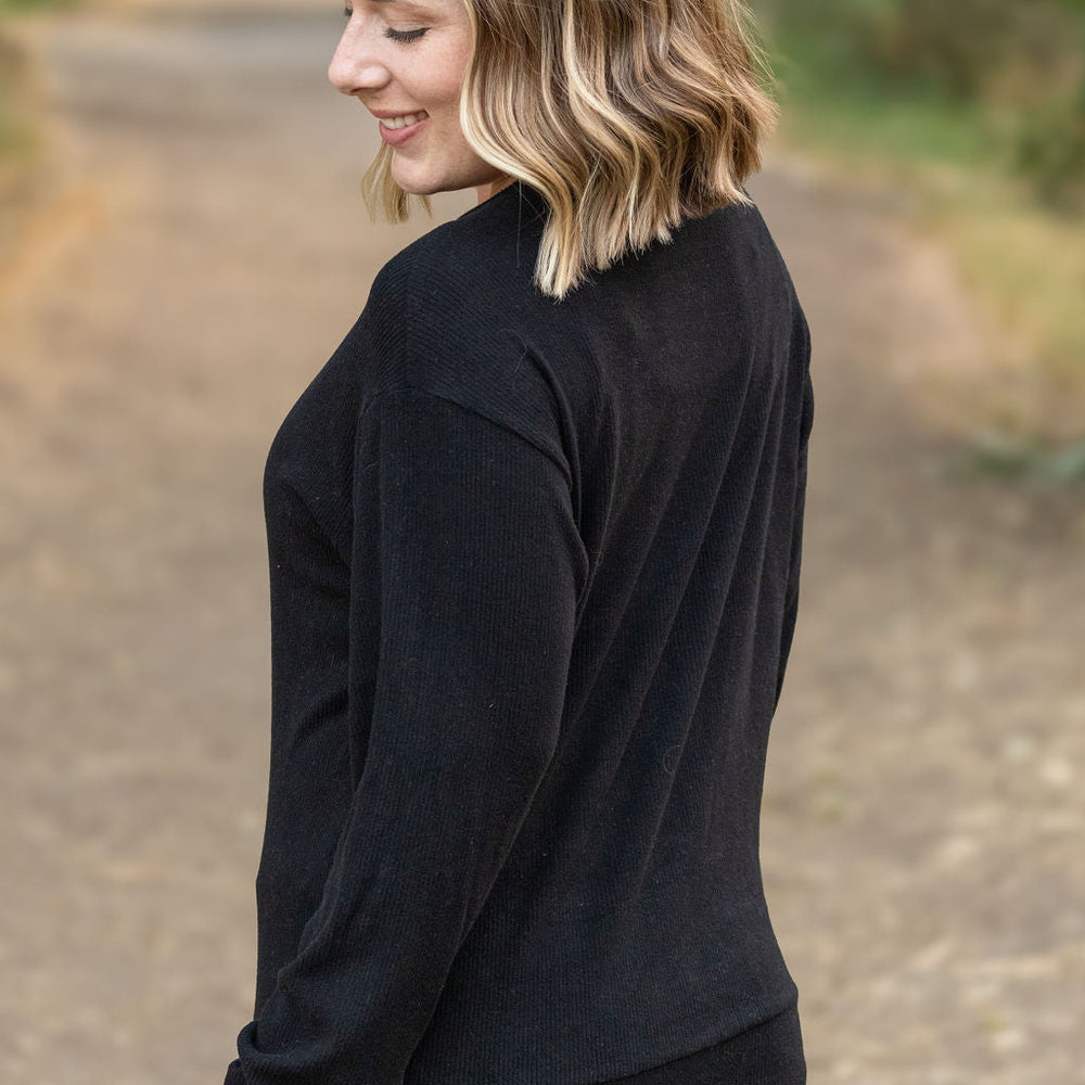 
                      
                        Corrine Ribbed Pullover Top - Black
                      
                    