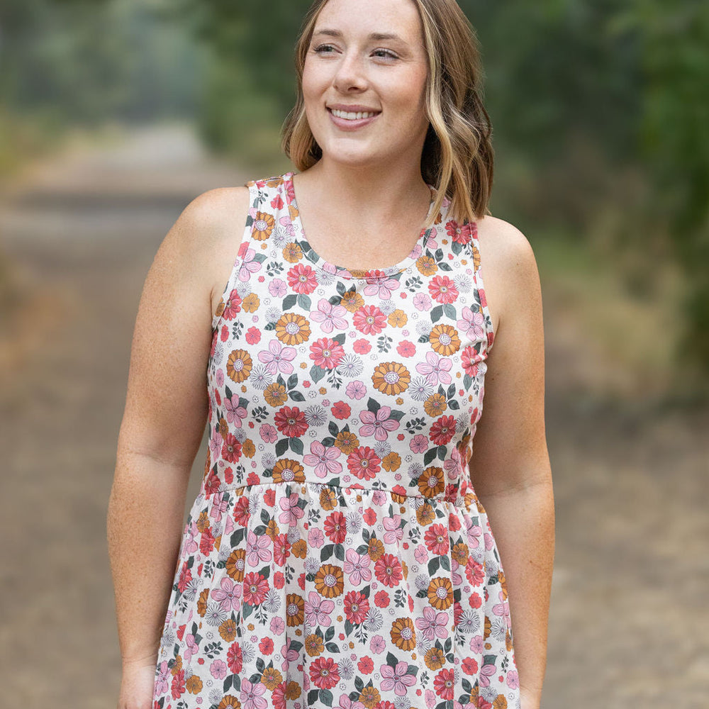 
                      
                        IN STOCK Renee Ruffle Tank - Fall Boho Floral
                      
                    