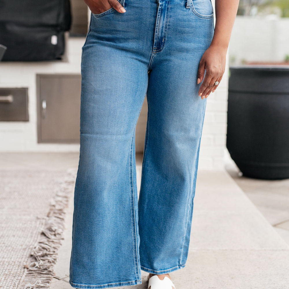 
                      
                        Hayes High Rise Wide Leg Crop Jeans
                      
                    