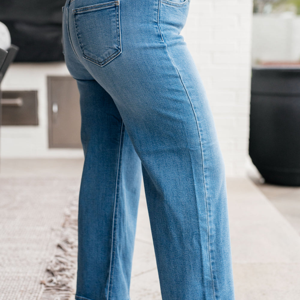 
                      
                        Hayes High Rise Wide Leg Crop Jeans
                      
                    