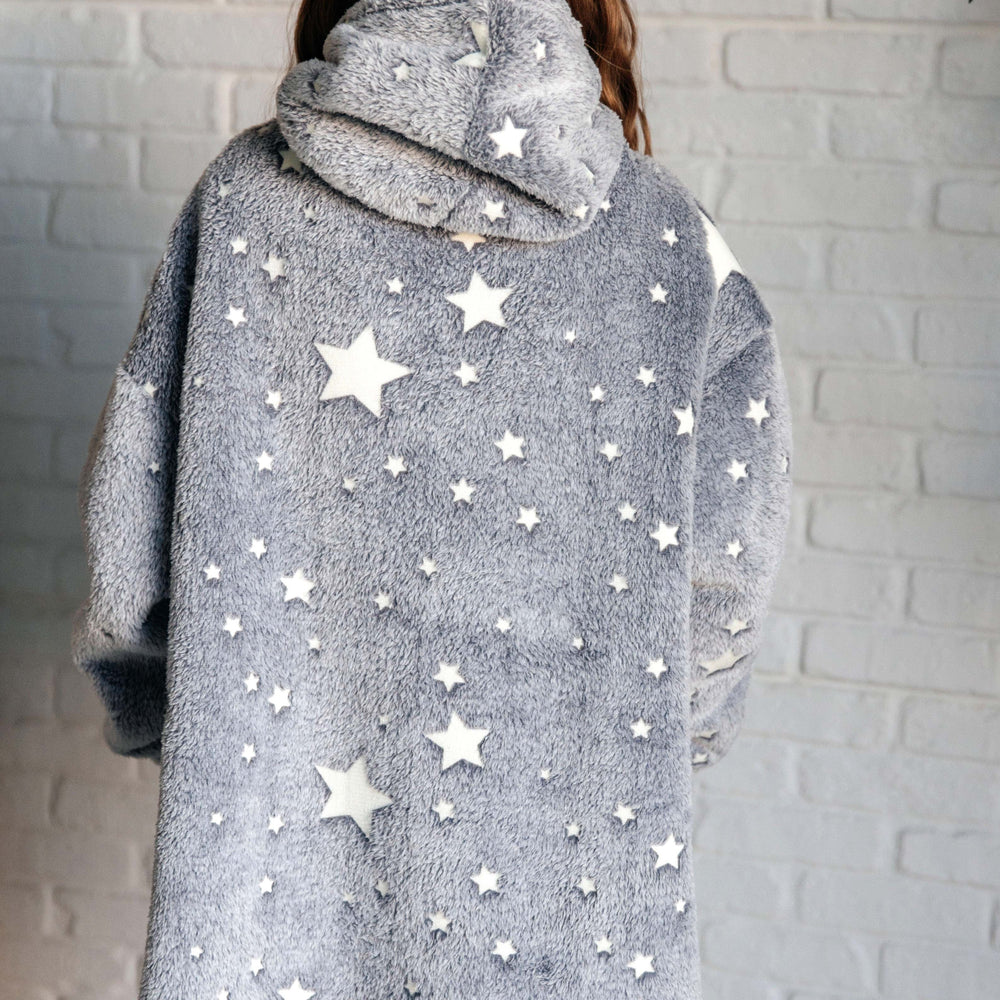 
                      
                        Kids Oversized Hoodie Blanket in Grey Stars
                      
                    