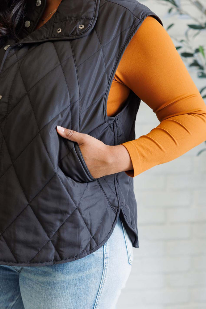 
                      
                        Layering Queen Quilted Puffer Vest in Black
                      
                    