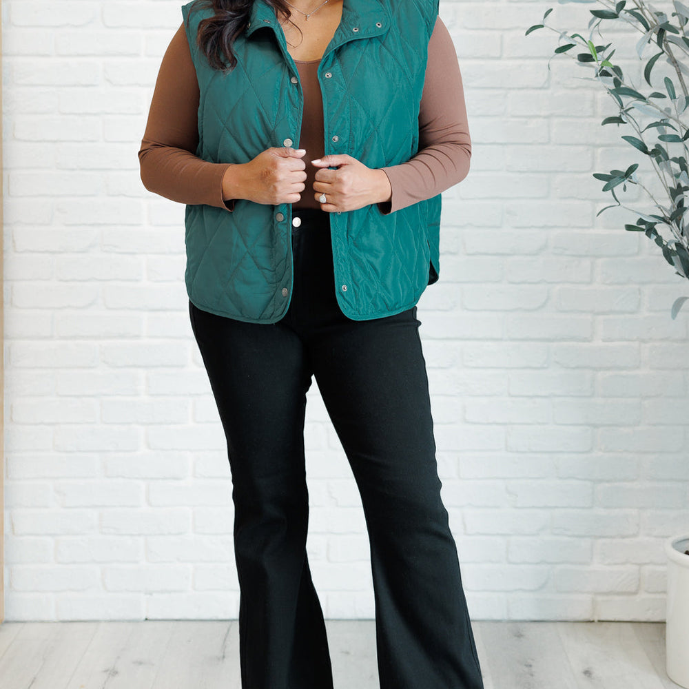 
                      
                        Layering Queen Quilted Puffer Vest in Hunter Green
                      
                    