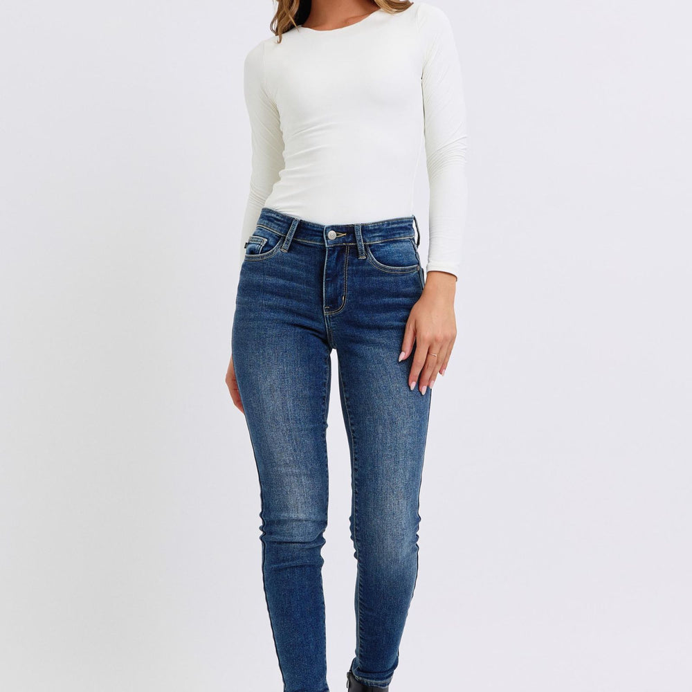 
                      
                        Judy Blue Full Size Mid-Rise Waist Skinny Jeans with Pockets
                      
                    