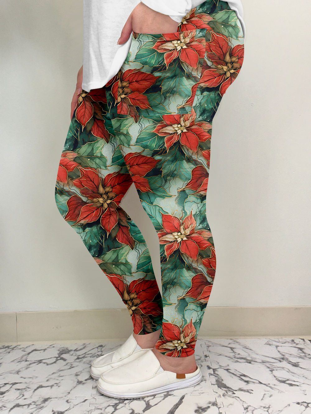 Poinsettia Leggings w/ Pockets