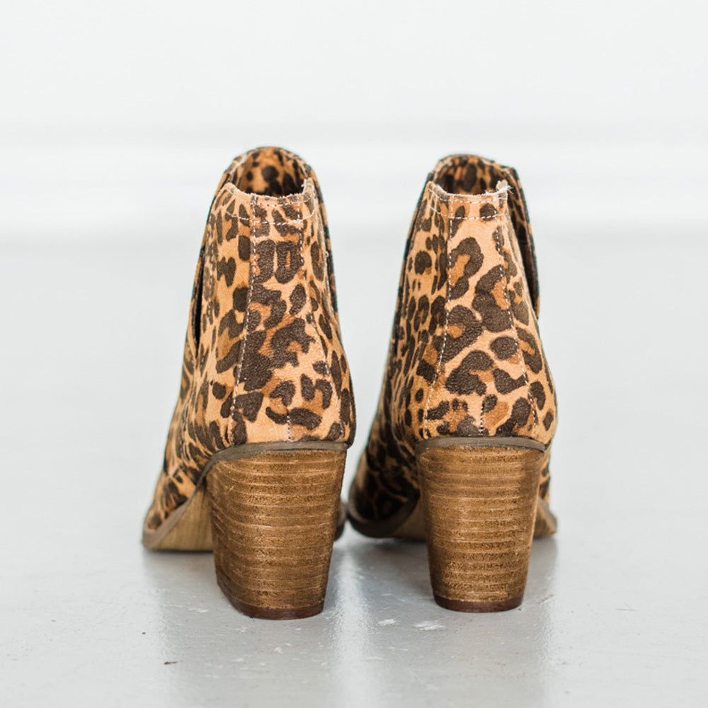 
                      
                        Tarim Bootie in Leopard
                      
                    