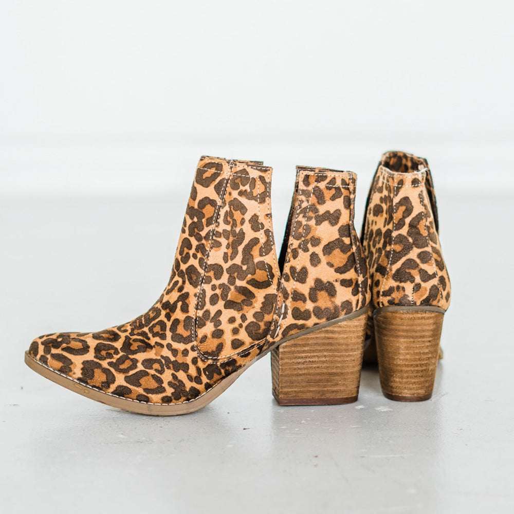 
                      
                        Tarim Bootie in Leopard
                      
                    