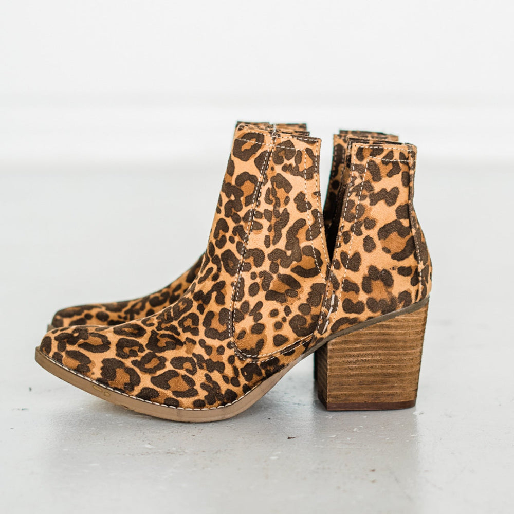 
                      
                        Tarim Bootie in Leopard
                      
                    