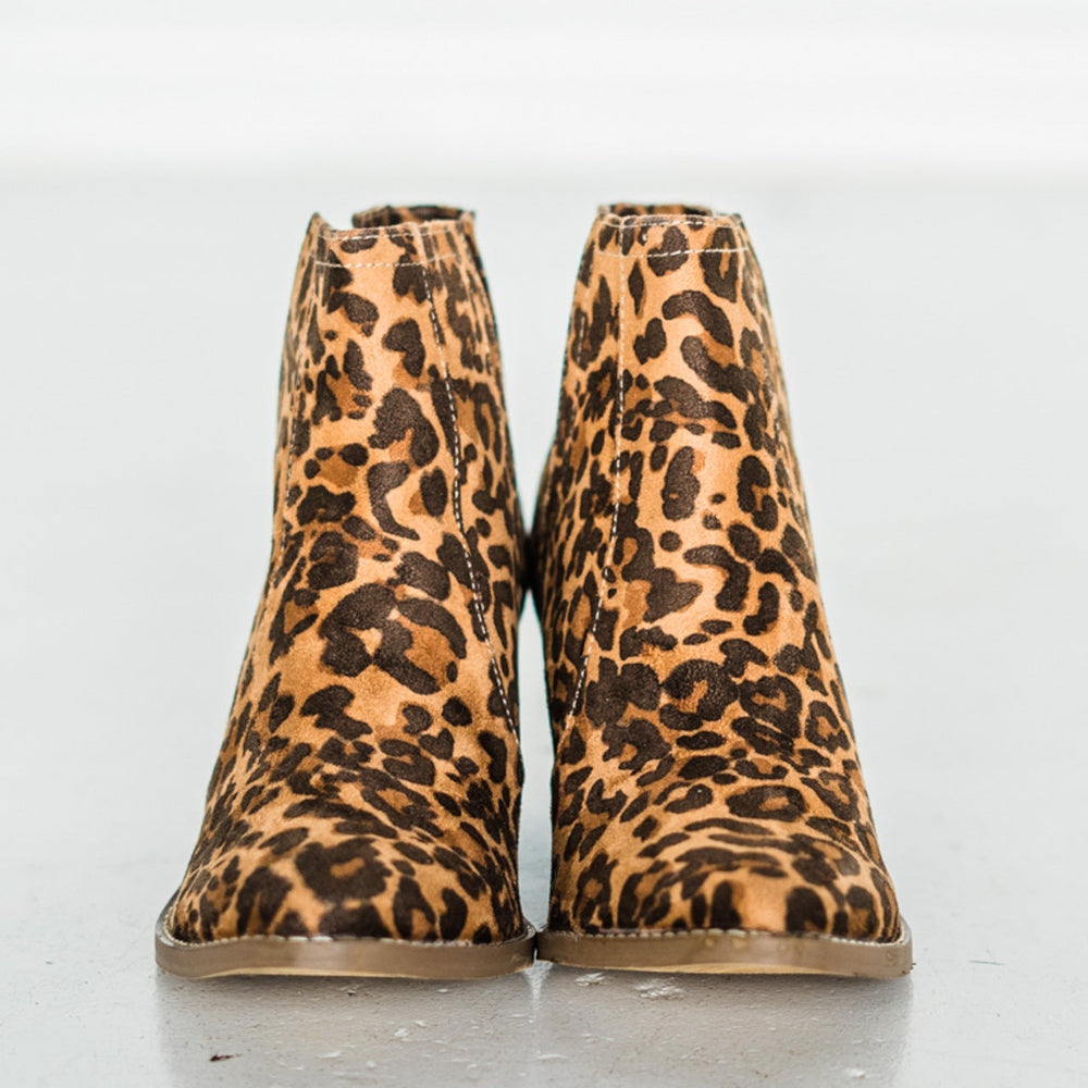 
                      
                        Tarim Bootie in Leopard
                      
                    