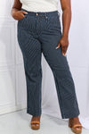 Judy Blue Cassidy Jeans rectos a rayas con cintura alta y control de barriga de tamaño completo